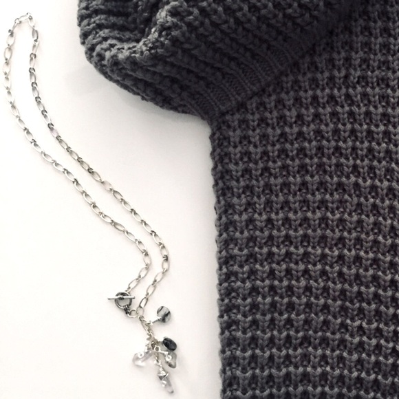 NWOT Boho Silver Mixed Quartz Toggle Necklace - Picture 3 of 4